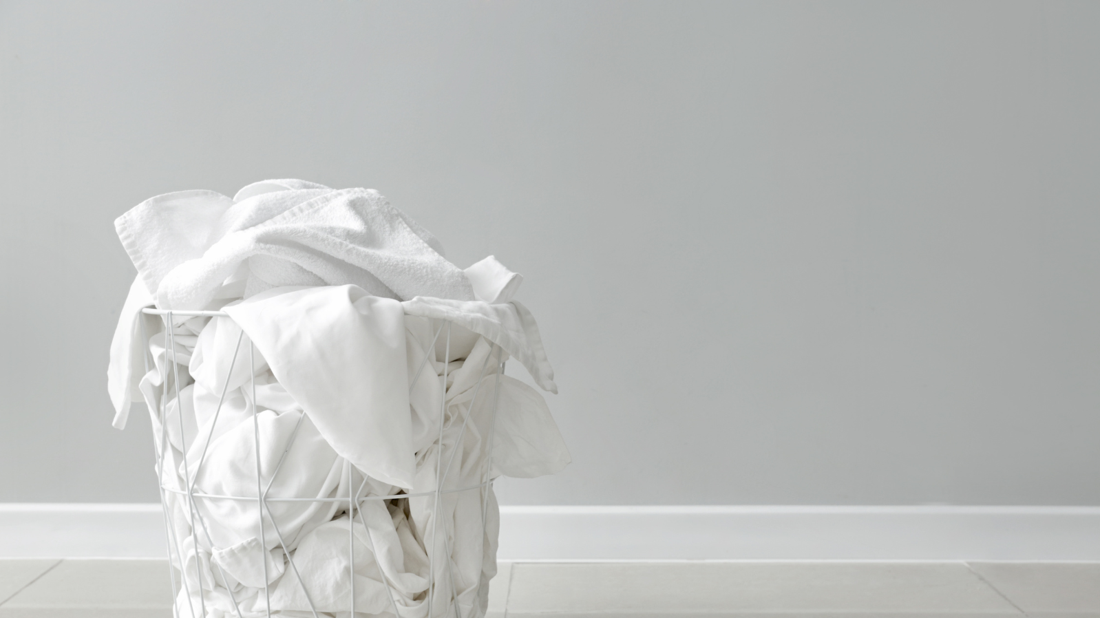 Can I Wash Whites With Colors? The Dos And Don’ts Of Sorting Laundry