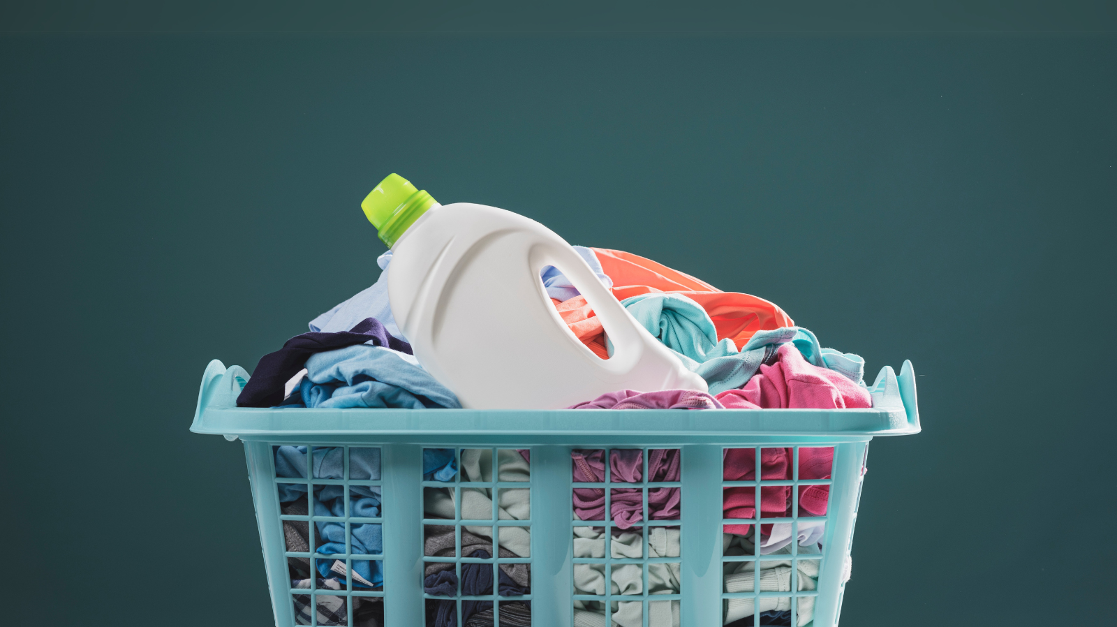 How Does Laundry Detergent Work?