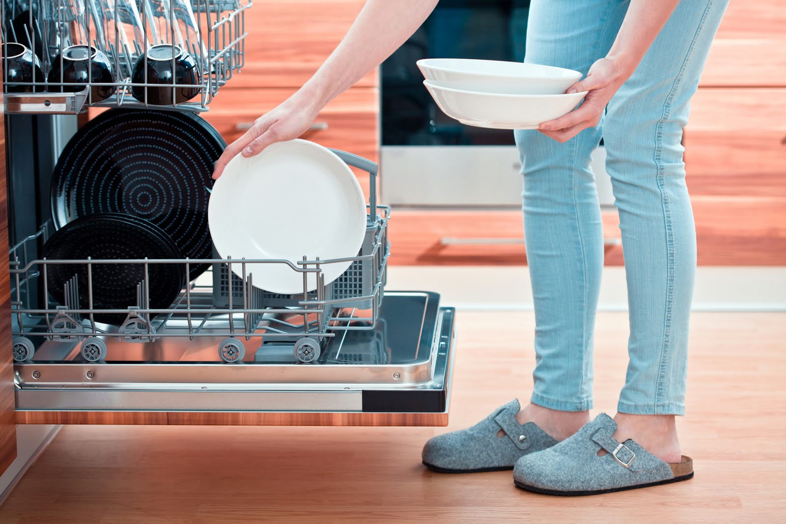 How To Clean Stainless Steel Pans